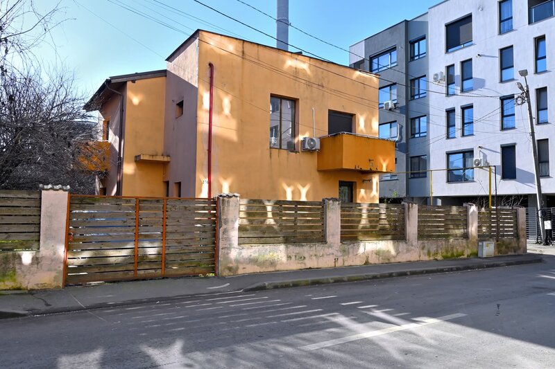 Berceni, Aparatorii Patriei, Luica, Grand Arena Brancoveanu Turnu Magurele.