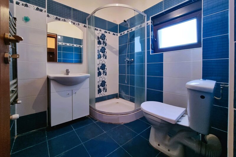 Berceni, Aparatorii Patriei, Luica, Grand Arena Brancoveanu Turnu Magurele.