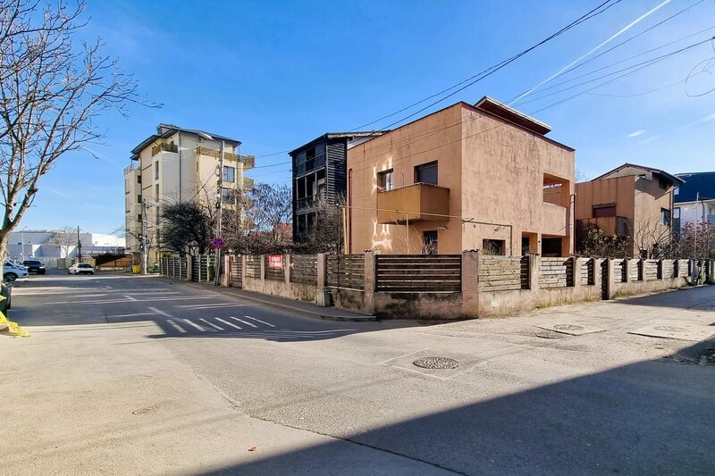 Berceni, Aparatorii Patriei, Luica, Grand Arena Brancoveanu Turnu Magurele.